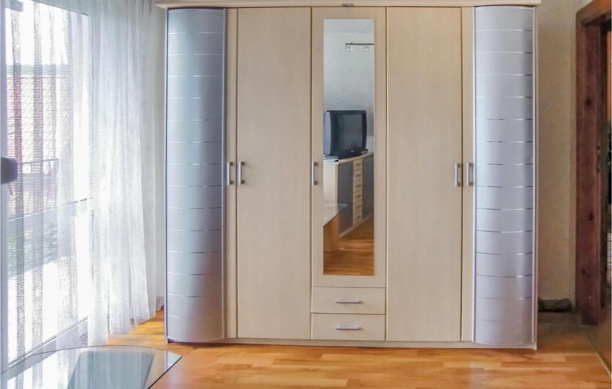Amazing Home In Kolczewo With Sauna Extérieur photo